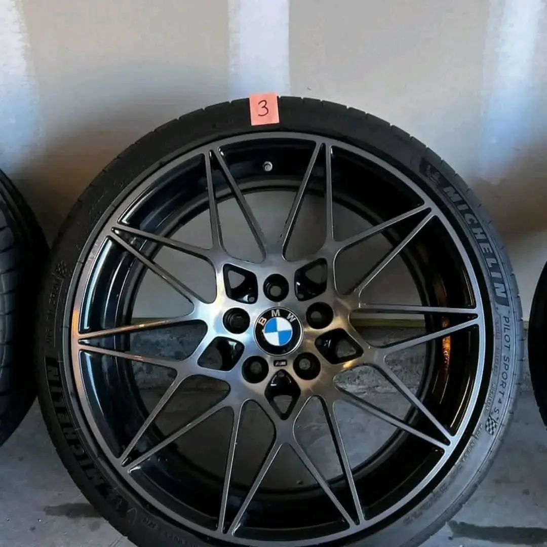 BMW OEM 666M 20 Shadowline Wheels w/tires and TPMS - Auto Body Spare Parts